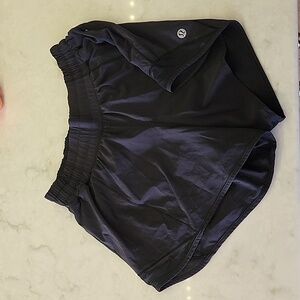 Lululemon Hotty Hot Mesh Panel shorts